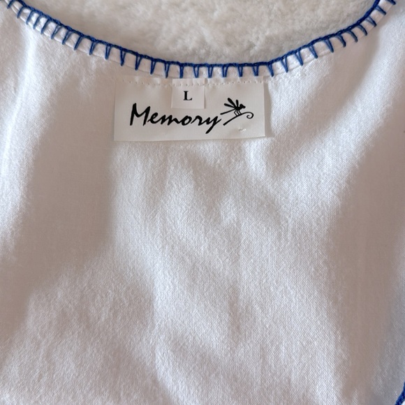 Memory White Cotton Mexican Blouse w/ Floral Embroidered Trim- size L oversized - Picture 8 of 13